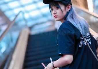 更新！Akisoso秋楚楚的修女写真，美图也有些“坏坏”的味道！