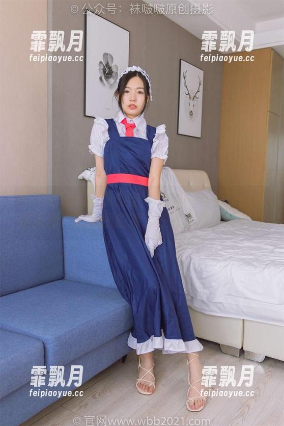 BoBoSocks袜啵啵 - 透着一丝叛逆的私房美图，甜甜圈的裸足在花絮里呼呼喘气