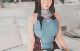 Bimilstory，Bomi(普美)把白色礼物包得太“完美”了，你能抗拒吗？