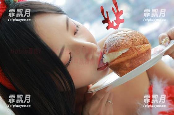 Habin夏彬(하빈)的自拍，它可是经过千挑万选的作品，分享给认真欣赏的你！