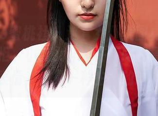 MiiTao蜜桃社 – 这套女仆美图真的让人无法抗拒，小魔女lily在不同场景里的每个表情，都是一种生活的调剂。