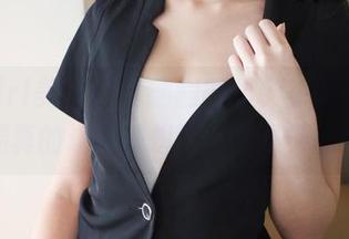 MyGirl美媛馆 – 翻翻图册，徐微微mia的美腿真的让我联想到某个夏天的傍晚。