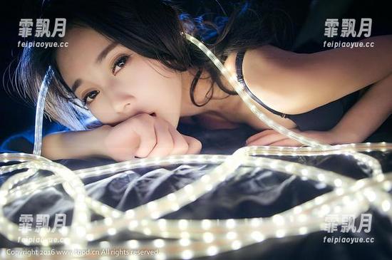 TGOD推女神 - 美图？当然有！不过林紫涵的眼镜更难以忘怀！