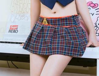 TouTiao头条女神 – 最新写真：李丽莎的天使造型，探讨何为“天使面孔”！