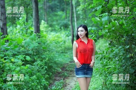 TuiGirl推女郎-何何夕 TuiGirl推女郎 - 当何何夕遇上“天使”照片,原图壁纸上难得的美好时光。
