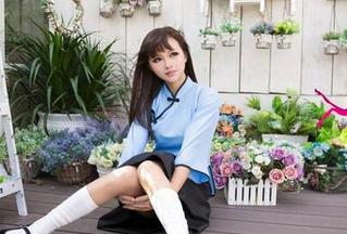 UGirls尤果网 – 认真脸也能玩得很欢：杨乔之双人高清展现的是飙戏还是反转呢？