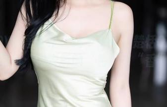 XIAOYU语画界 – 绝不单调！楚恬Olivia图包：内衣版的“色”与“香”