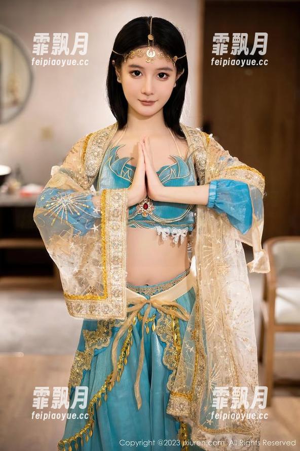 Xiuren秀人网 - 高清聚焦！蛋蛋宝的网袜，壁纸一键下载，尽情欣赏“几分嫩”的大腿功效。