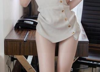 YouMi尤蜜荟 – 小海臀Rena在浴室：这组写真让我对洗澡有了新的炫耀方式！