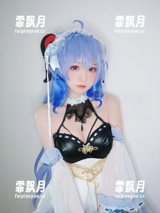 Yuki亭的毛衣写真合集：冬天的不归路，毛衣变成了我的护身符？