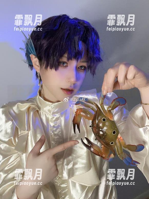 黑色兔子出没，Zyra秋给你带来萌图资源，转身碰瓷不累。