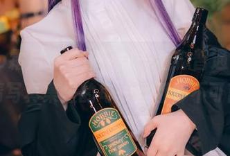 shimo霜月“空姐”——看似普通，却让高清写真集里的每一丝都妙不可言。