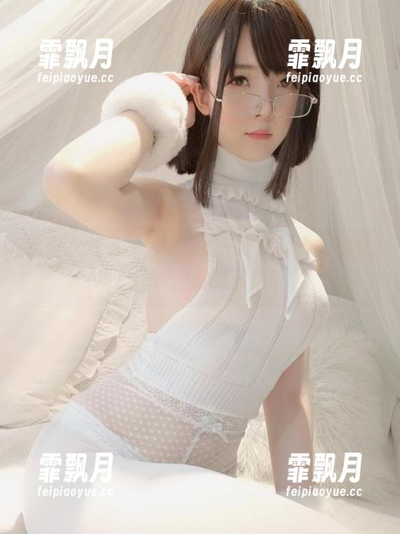 这些女孩私房合集里的一小央泽，有点让我想问她，啥时候拍呀？