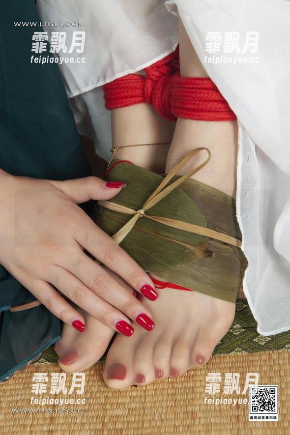 丽柜 - 婷婷的浴室变身美图工厂了？快来下载一组，把“视觉洁癖”养好！
