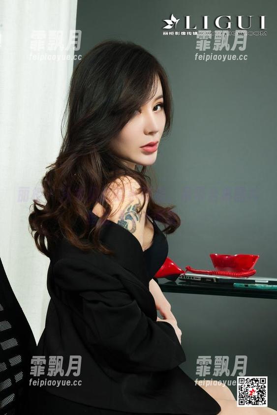 丽柜 - 从未见过的小璐璐，吊带合集图片里显得格外俏皮。