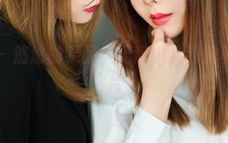 丽柜 – 悠悠的裸足，无意中捡到的美图碎片