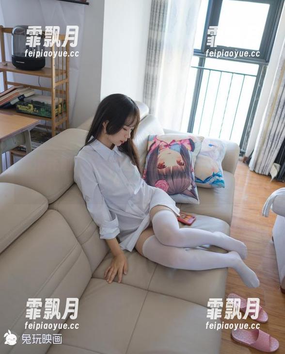 精选在前，套图中尽显：兔玩映画黑色死库水的色彩游戏