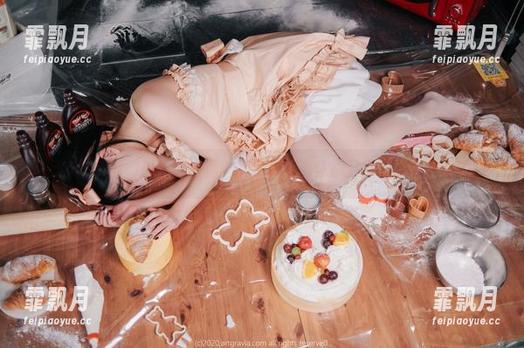 姜仁卿(강인경)的私房写真：套装大赛，你能分得清几种风格吗？
