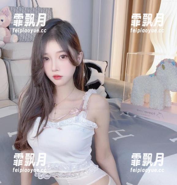 分享小小奶瓶儿的JK，这波我也想试试，不知道能不能驾驭！