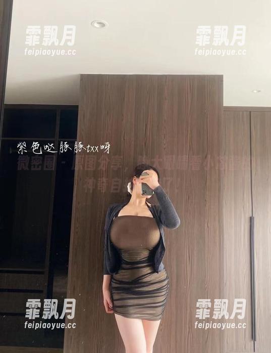 微密圈 - 原图分享，睁大眼睛看小芯酱的神奇自拍，绝了！