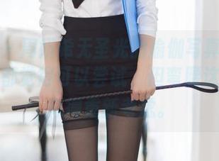 尤蜜荟 – 周妍希无圣光的瑜伽写真？轻松得让我都觉得可以尝试，但弯腰这一块貌似得重新考虑。
