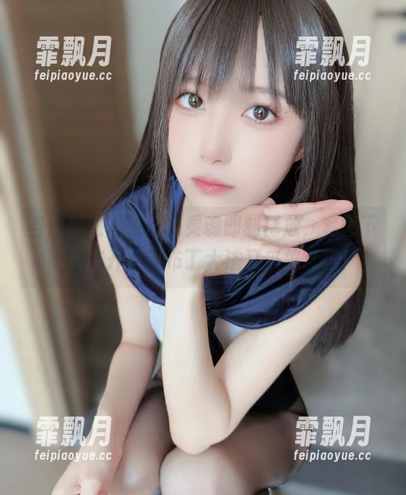当黑丝遇上蜜臀，灵魂即刻释放，套图下载现在开启，布丁大法又来捣乱了！