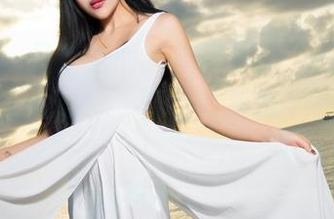 推女神 – 吕梦玉的新旗袍作品——每一片布料都在低语：“快来看我这个仙女打卡！”