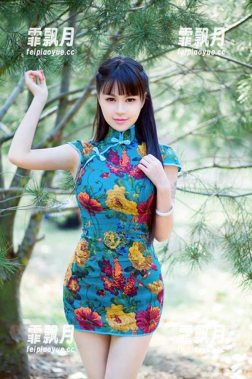 推女郎 - 黑丝与易阳，怎么拼都合理的照片合集！