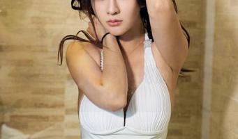 推女郎 – 王馨瑶的“御姐”美图成了我的壁纸，我的灵魂都要和她的气场一起走了。