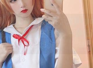 “白裙”是个神奇的存在，无筝ryou的高清作品，总让人心生向往，一种低调的奢华。