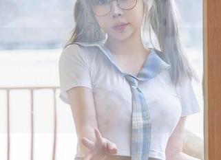 星颜社 – 韩雨馨的体操服写真：有没有人跟我说，她的每一个动作都是在和重力抗争啊！