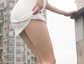 梦丝女神 – 静静的月亮花，阿依古丽她到底在干嘛？幸运的你可以在这里找到作品集和资源！