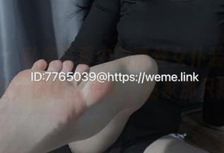 微密圈 – 私房写真中的蕾丝女仆装，楚楚不吃鱼，你让我想到了我家那只猫……