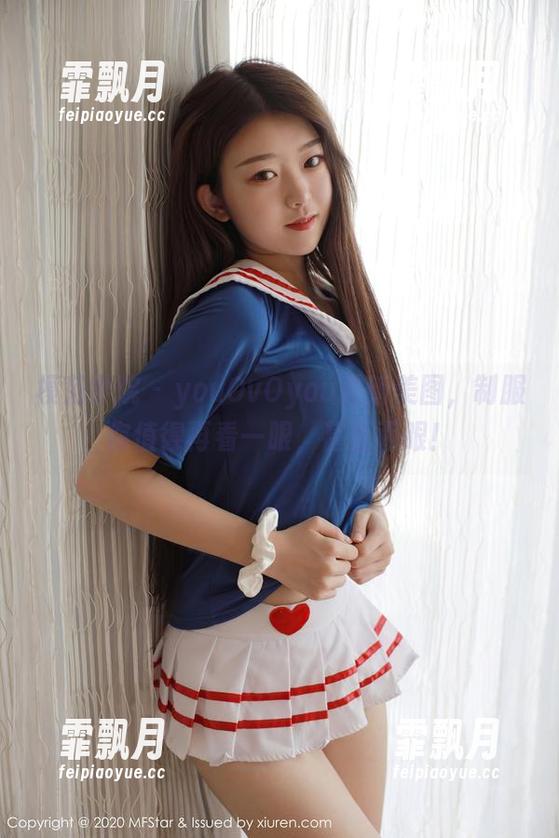 模范学院 - youOvOyou最新美图，制服你值得再看一眼，甚至两眼！