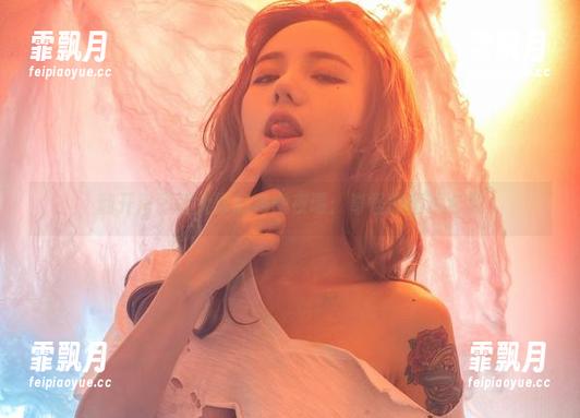 翻开洛丽塔大哥的秘密夜谭：奇怪的图片合集