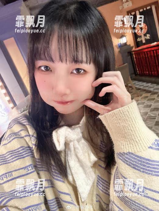 炸酱沐沐的女仆写真，真是……洗衣粉广告差点找上门！