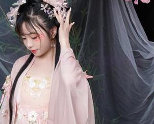 爆机少女喵小吉泳装：水波涟漪与喵喵的奇妙相遇—原图预警！