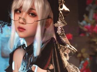 扔掉板凳，坐下慢慢欣赏瓦斯塔亚小龙虾的双人作品集，能聊到天亮的那种。
