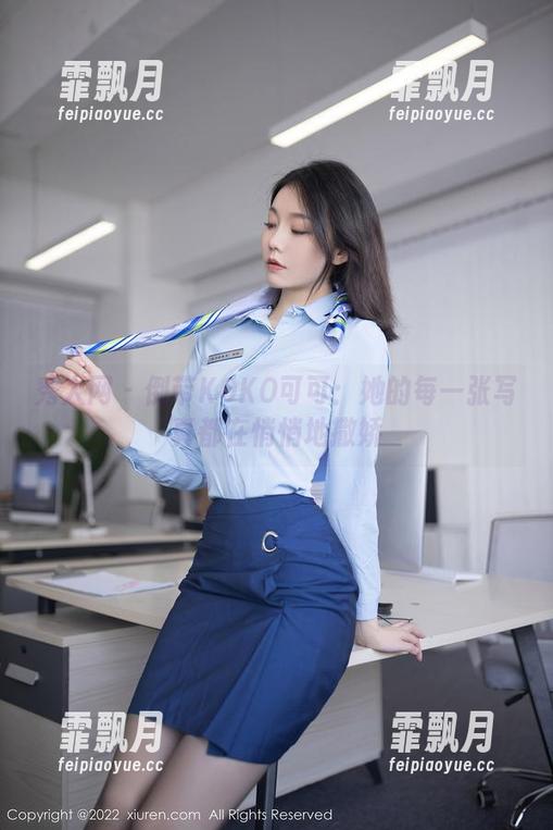 秀人网 - 倒带KOKO可可：她的每一张写真都在悄悄地撒娇