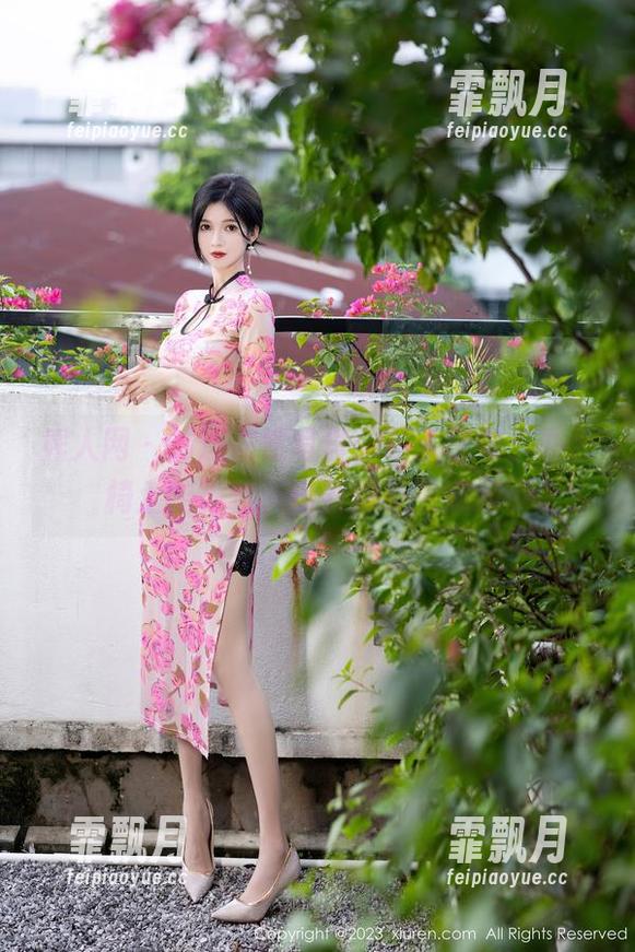 秀人网 - 精选安然写真：私人秘书，办公椅上的柔软、恰到好处的慵懒…