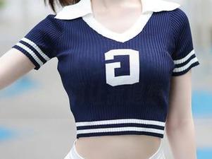 秀人网 – 小夕Kitty黑丝最新套图，真没想到这色调让我遐想连篇。