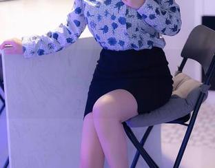 秀人网 – 换套装变女神，揉揉肉肉的最新美图，打开荒唐的追Mimi方式！