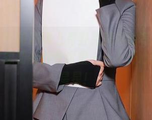 秀人网 – 旅拍碰上月野兔美妞的写真合集，你能想到的都在这里——不开心请扔个星星！