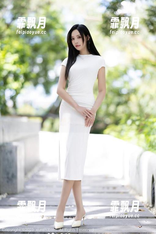秀人网-李丽莎 秀人网 - 李丽莎的内衣版块,原图配分享,意想不到的俏皮?