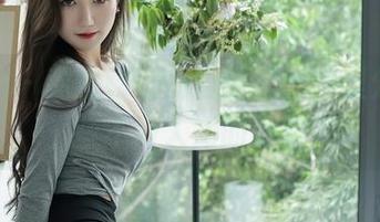 秀人网 – 甜妮镂空的奇遇记，这里分享一些不为人知的画面