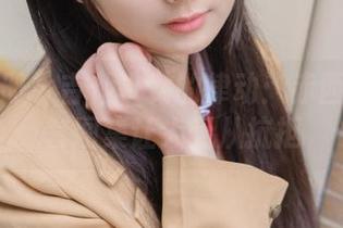 稚乖画册 – 吉他少女的律动：赤西夜夜全套图集让人无从抗拒