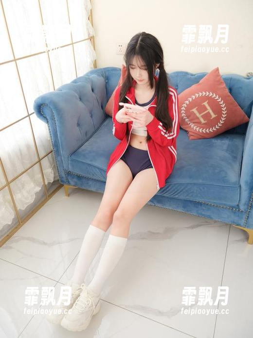 紧急企划 - 看奶昔穿绿背心的悠哉，我决定下载一个合集走起！