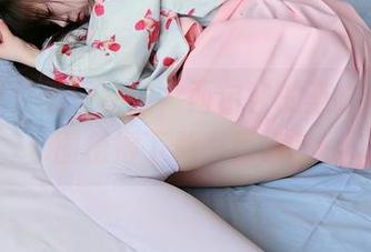 围裙不只是一块布，西尔酱的蓝白围裙美图值得下载一百遍！