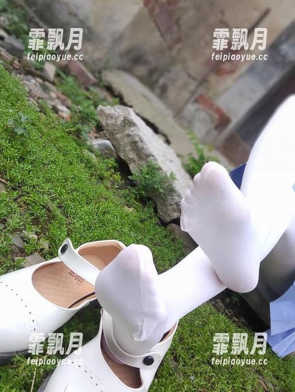 西尔酱的神奇作品揭晓，兰草旗袍篇让我在分享中流连忘返！