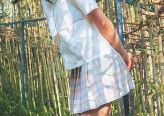 西瓜少女的清新JK写真，开始了新一轮高清美好旅程！